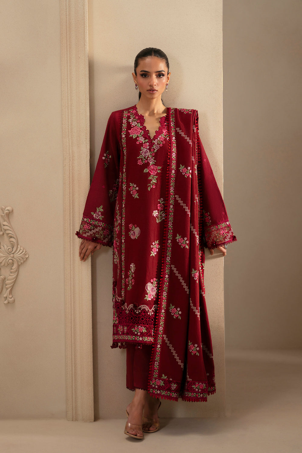 EMBROIDERED SUIT (E0788/203/414)