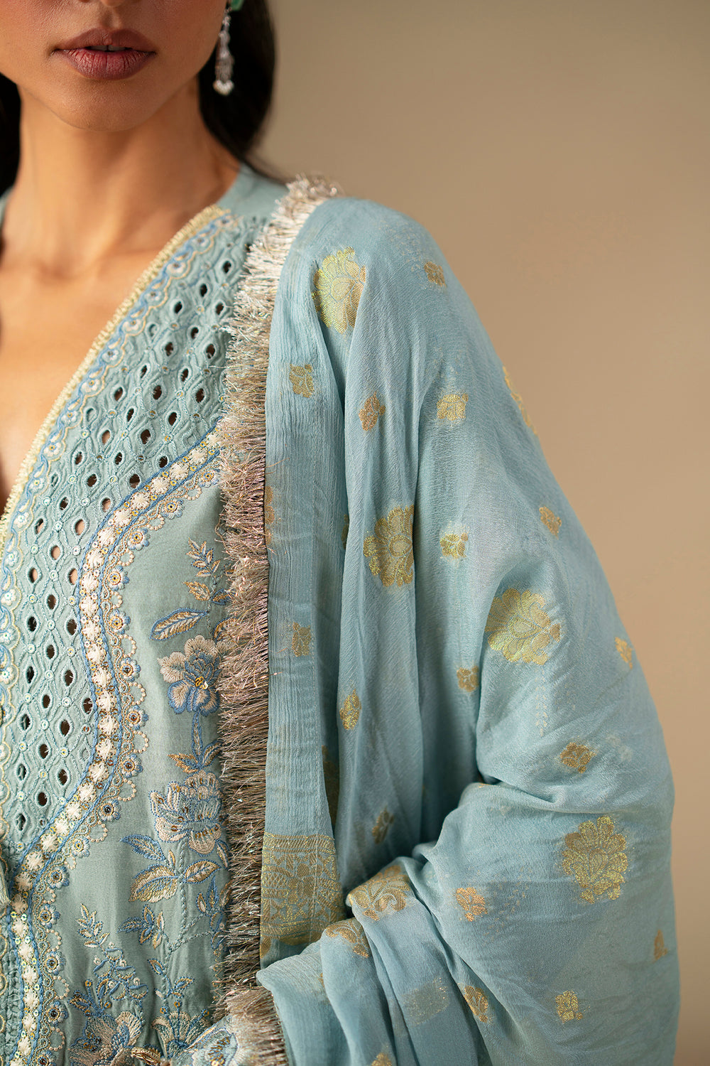 EMBROIDERED SUIT (E0791/203/719)