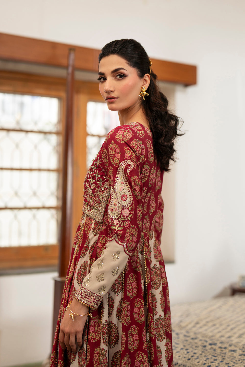 EMBROIDERED DRESS (E0806/104/415)