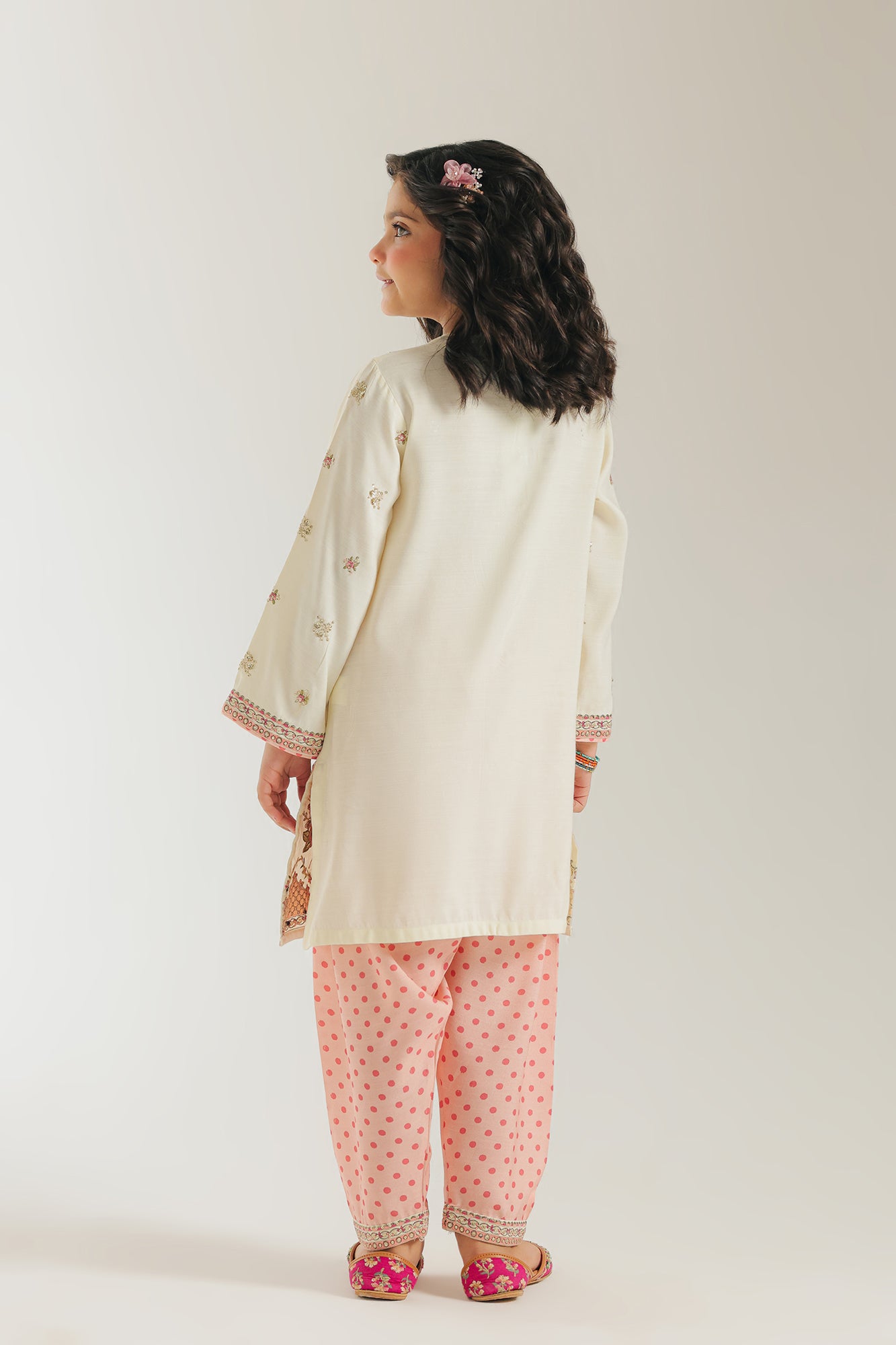 EMBROIDERED SUIT (E0816/404/005 E0816/304/005)