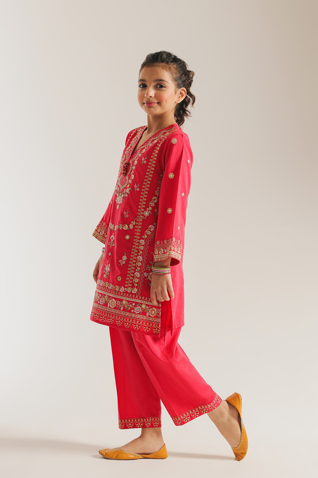 EMBROIDERED SUIT (E0849/404/418 E0849/304/418)