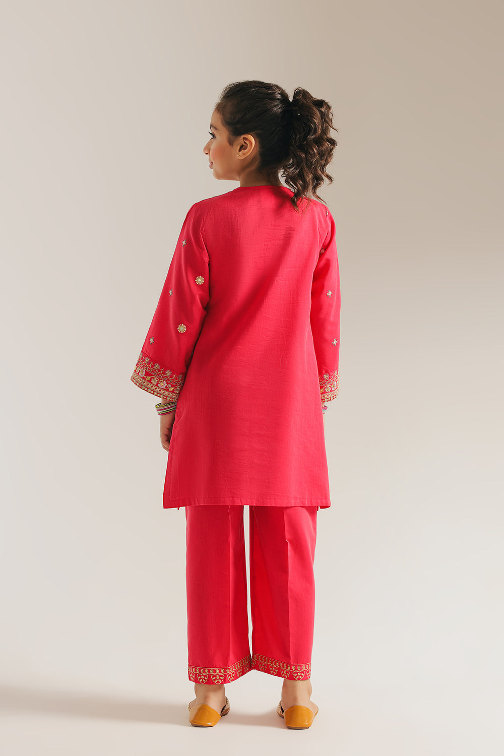 EMBROIDERED SUIT (E0849/404/418 E0849/304/418)