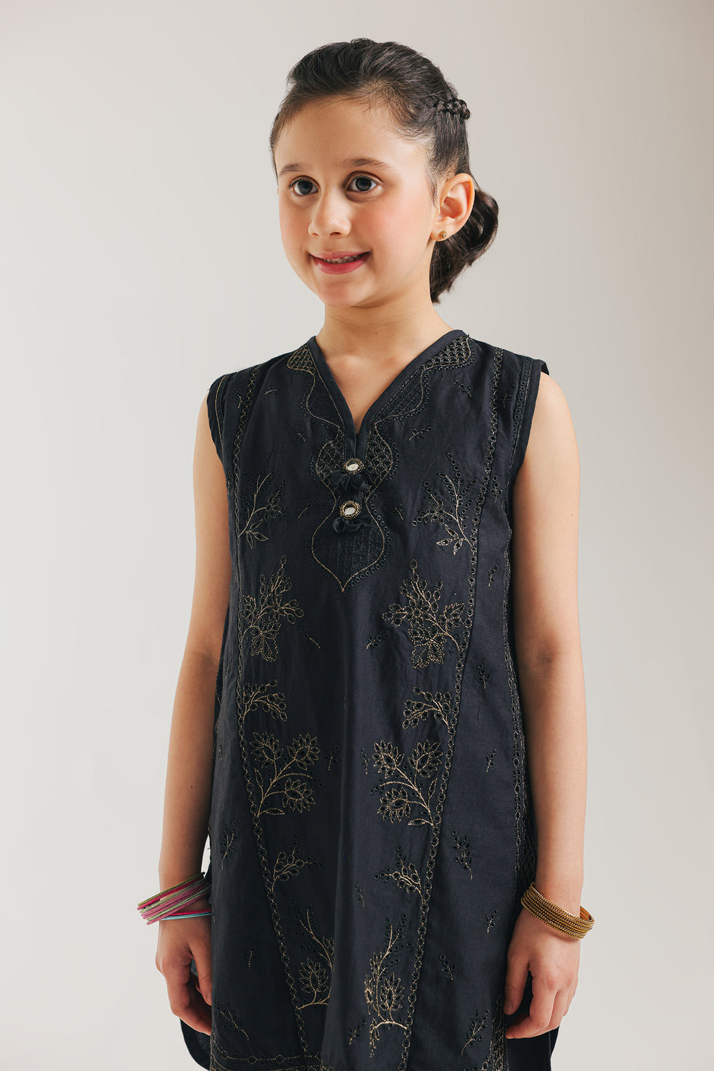 EMBROIDERED SUIT (E0854/404/902 E0854/304/902)