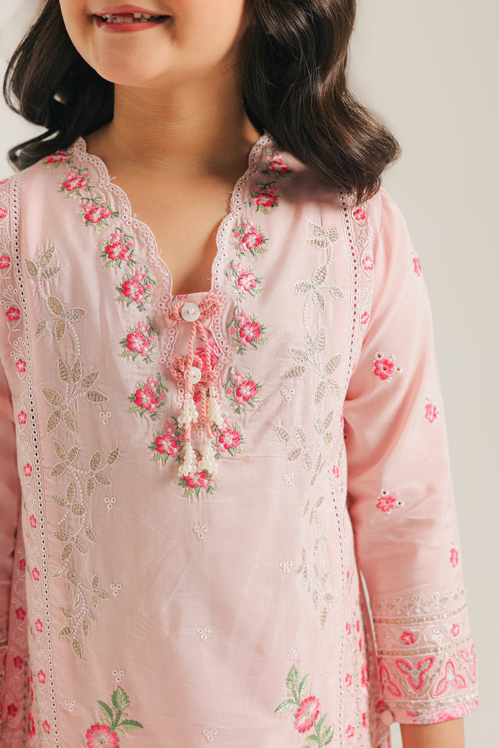 EMBROIDERED SUIT (E0858/404/427 E0858/304/427)