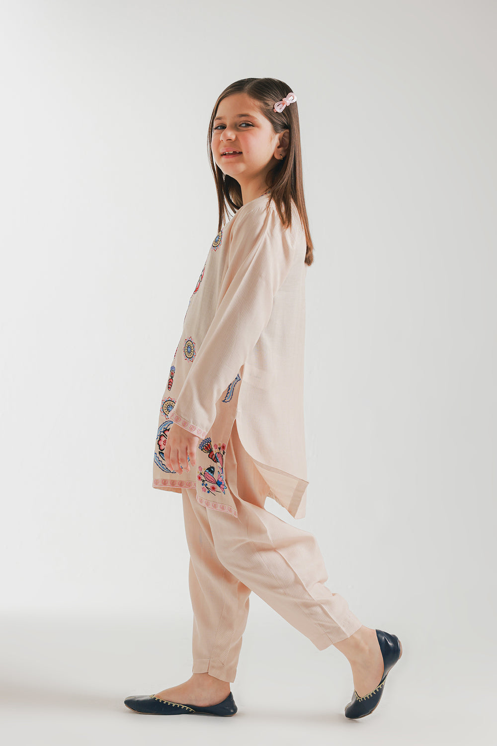 EMBROIDERED SUIT (E1019/402/227 E1019/302/227)