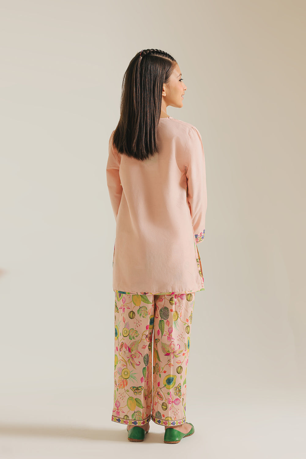 EMBROIDERED SUIT (E1049/402/423 E1049/302/423)