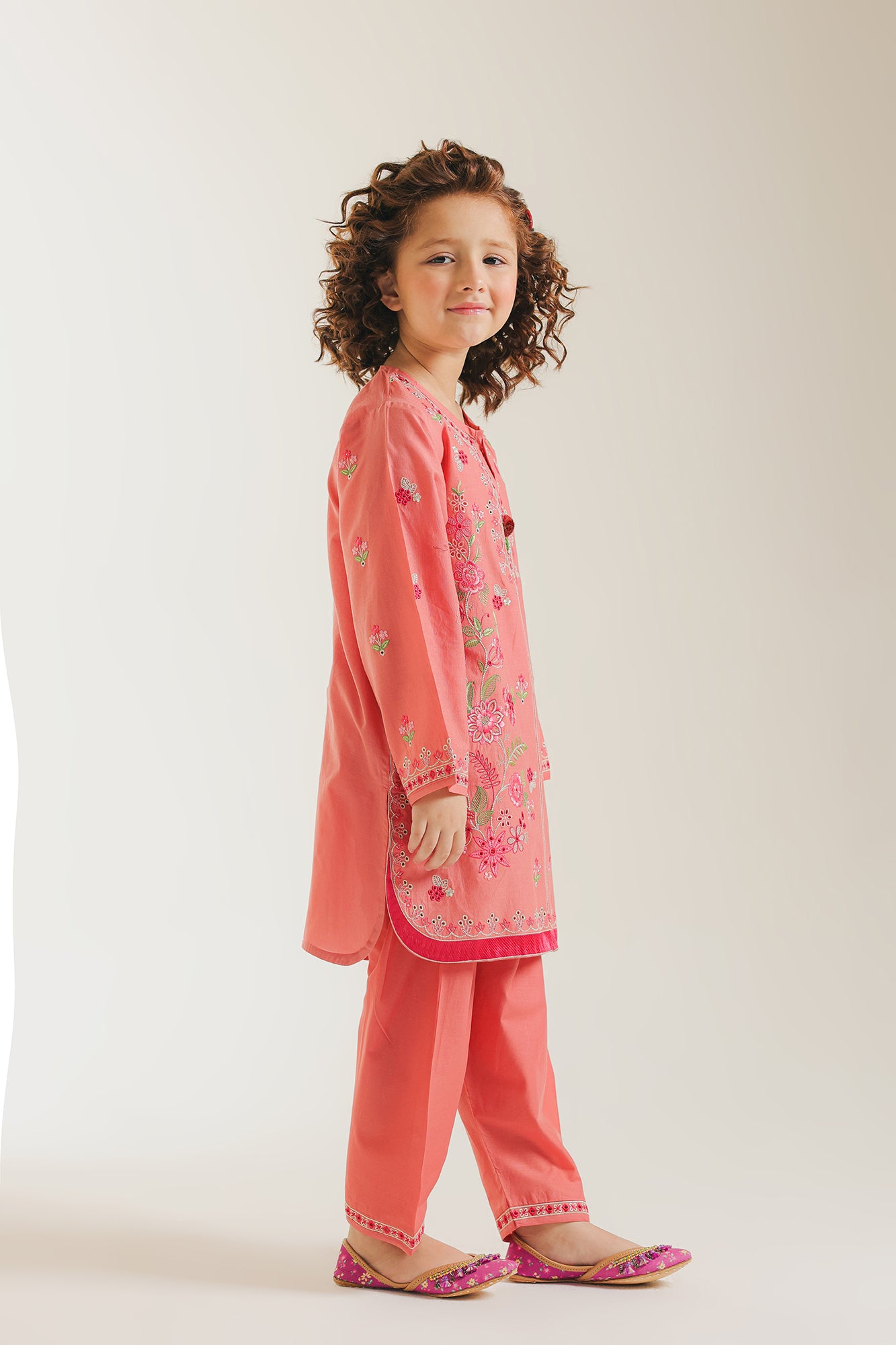 EMBROIDERED SUIT (E1064/402/312 E1064/302/312)