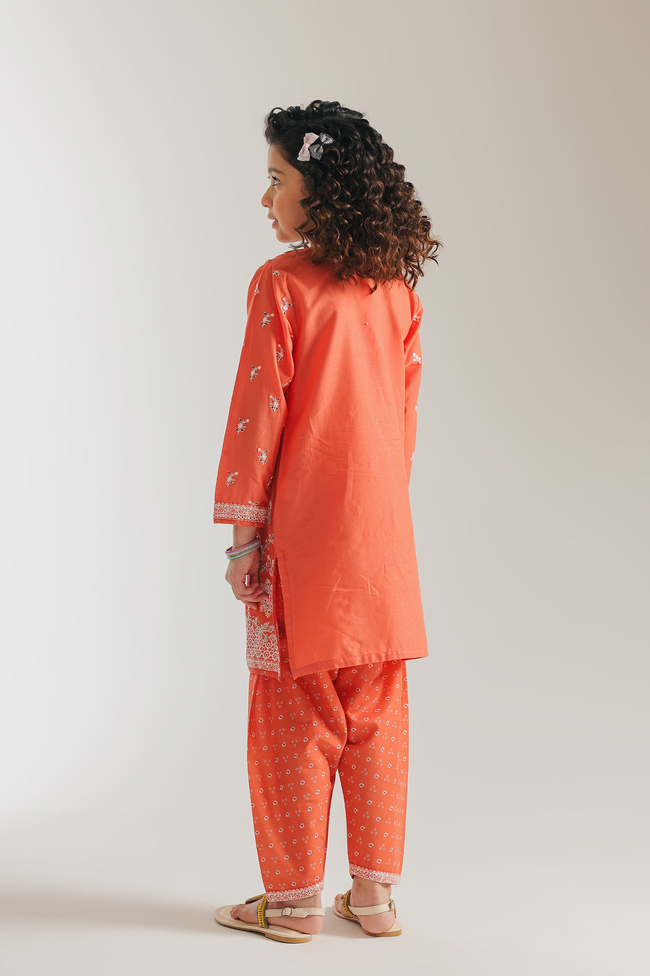 EMBROIDERED SUIT (E1079/402/325 E1079/302/325)