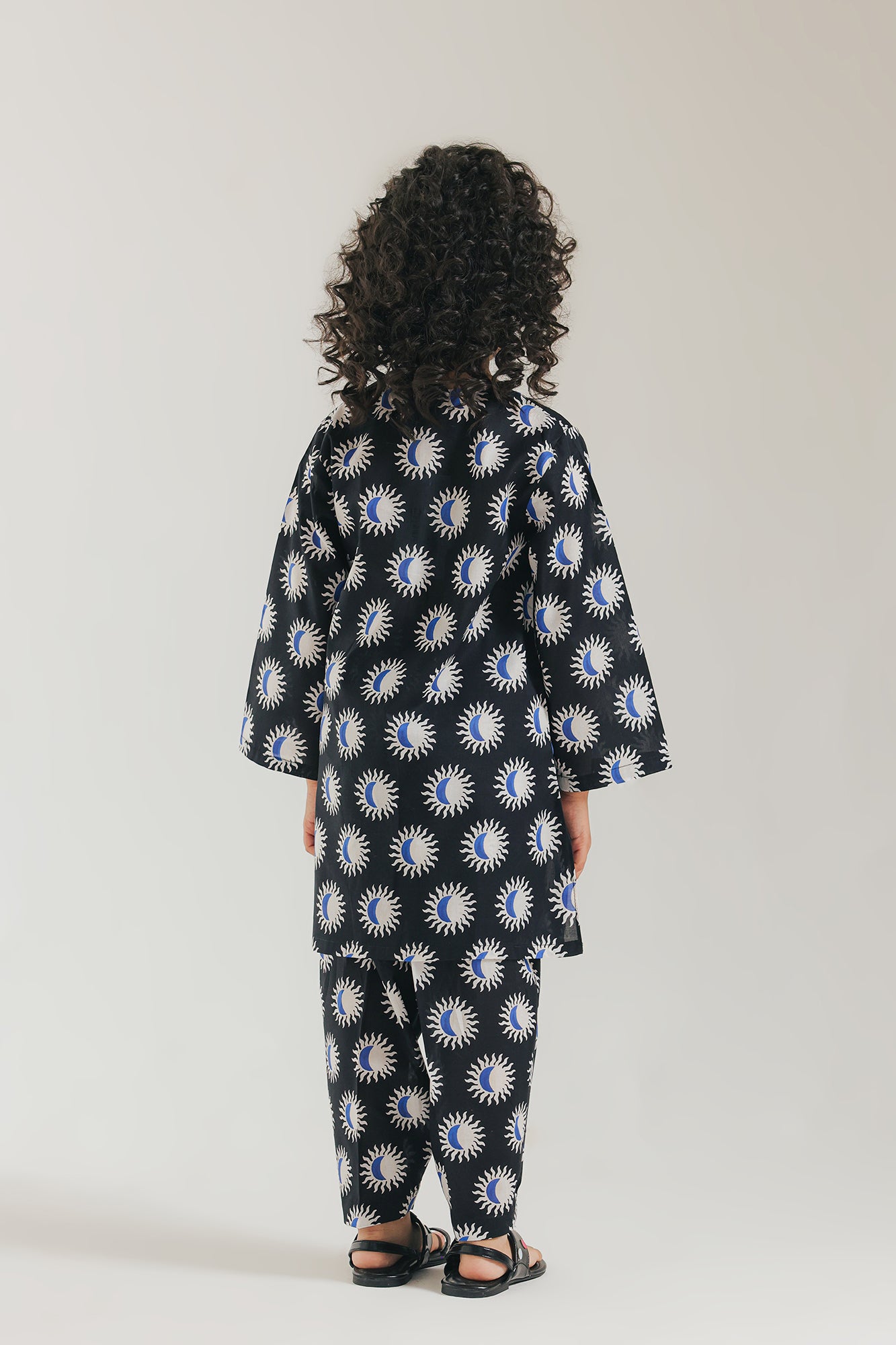 PRINTED SUIT (E1132/402/901 E1132/302/901)