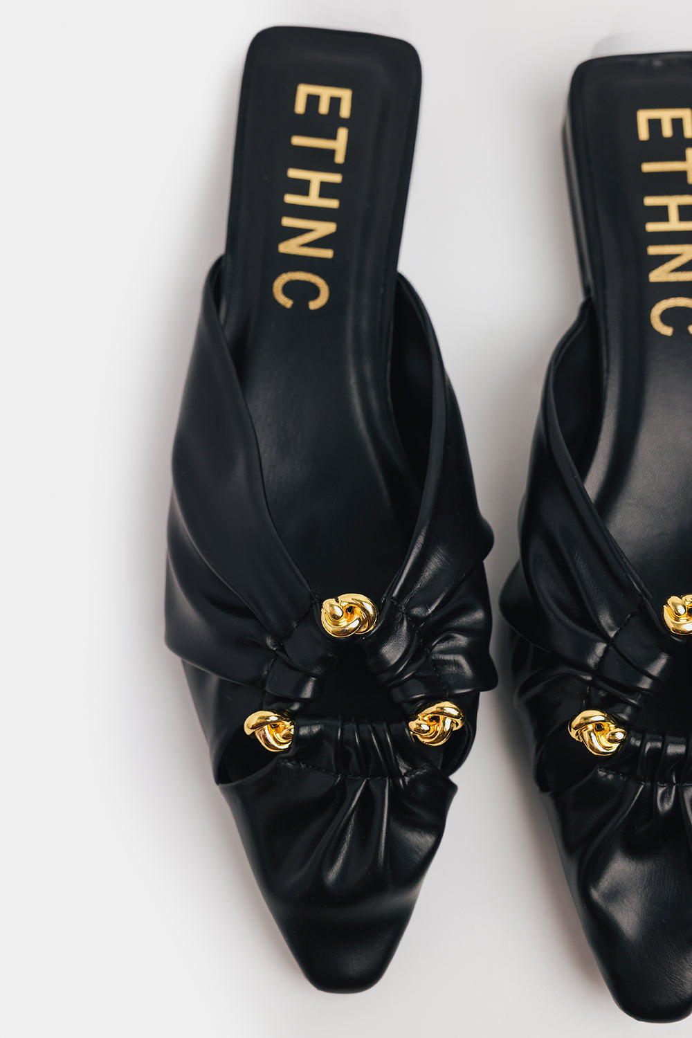 BACKLESS POINTY PUMPS (E1155/109/901)