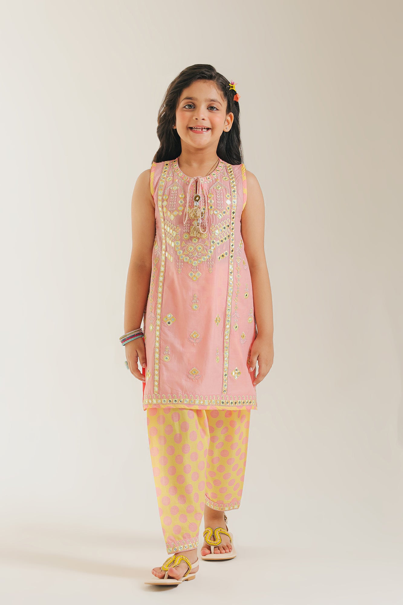 EMBROIDERED SUIT (E1233/402/327 E1233/302/327)