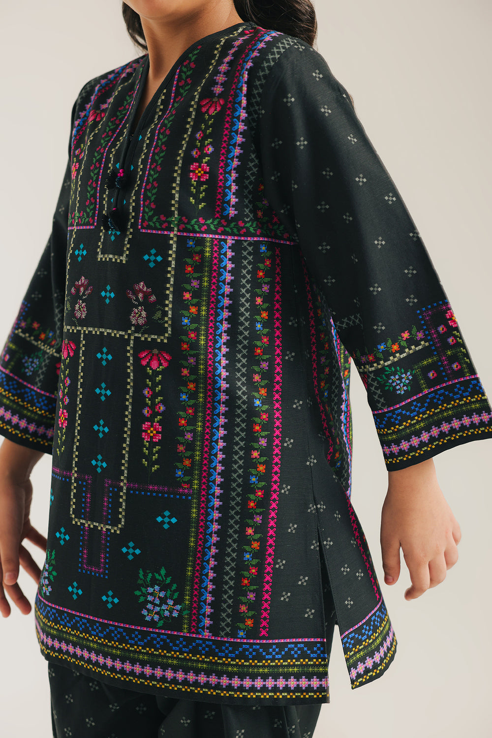 PRINTED SUIT (E1300/402/901 E1300/302/901)