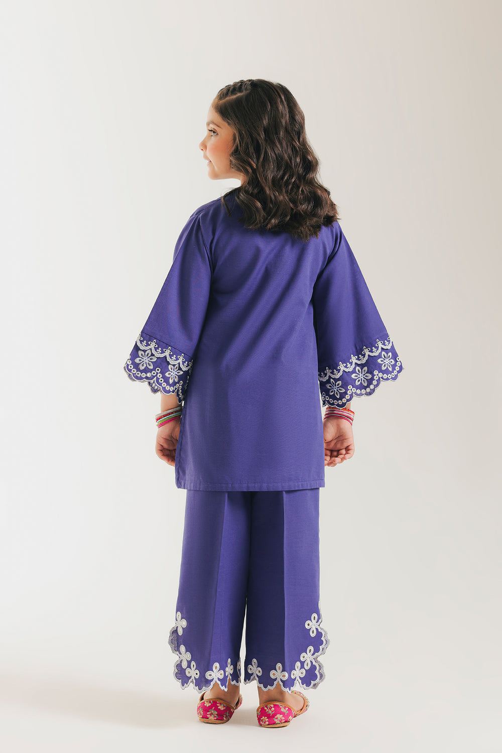 EMBROIDERED SUIT (E1337/402/627 E1337/302/627)