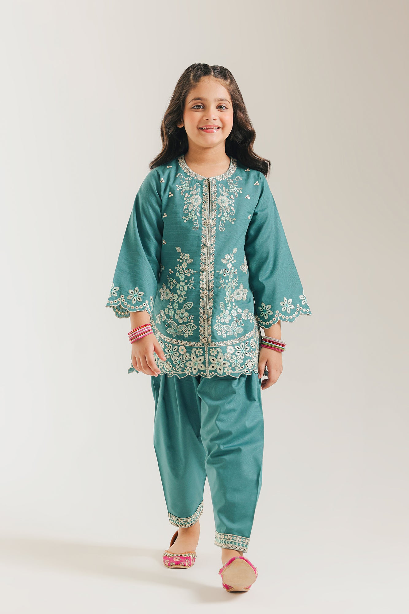 EMBROIDERED SUIT (E1345/402/713 E1345/302/713)