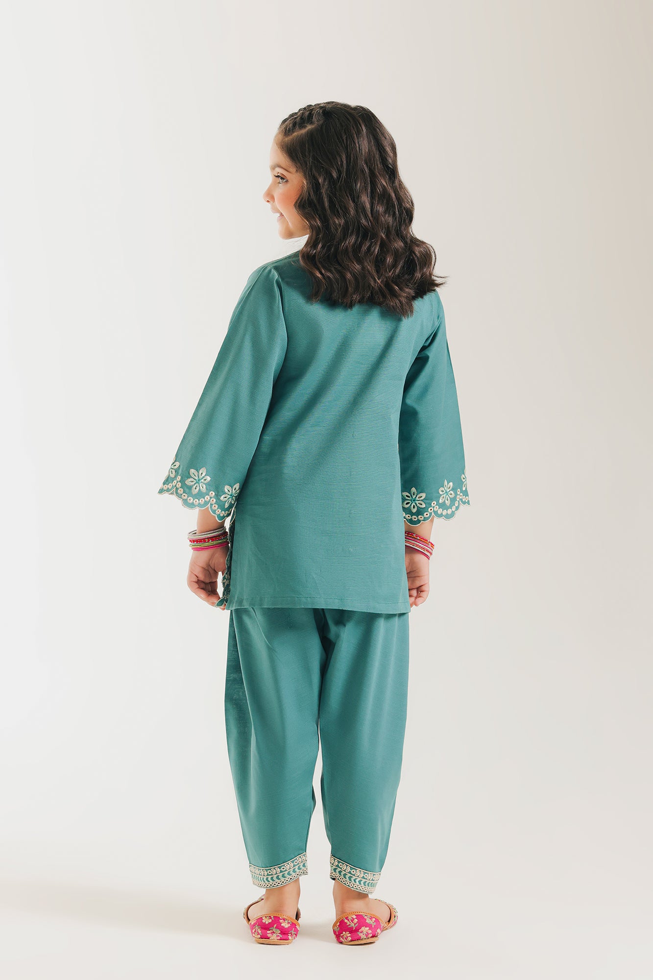 EMBROIDERED SUIT (E1345/402/713 E1345/302/713)