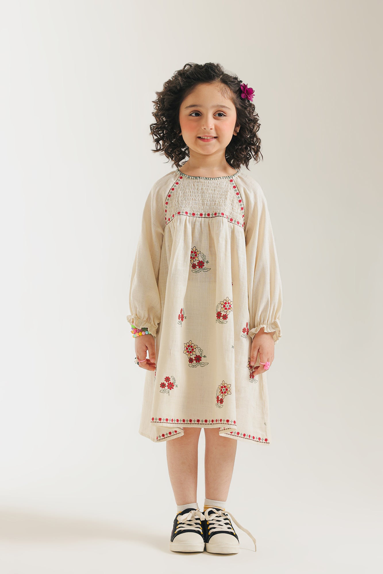 DRESS (E1829/301/002)