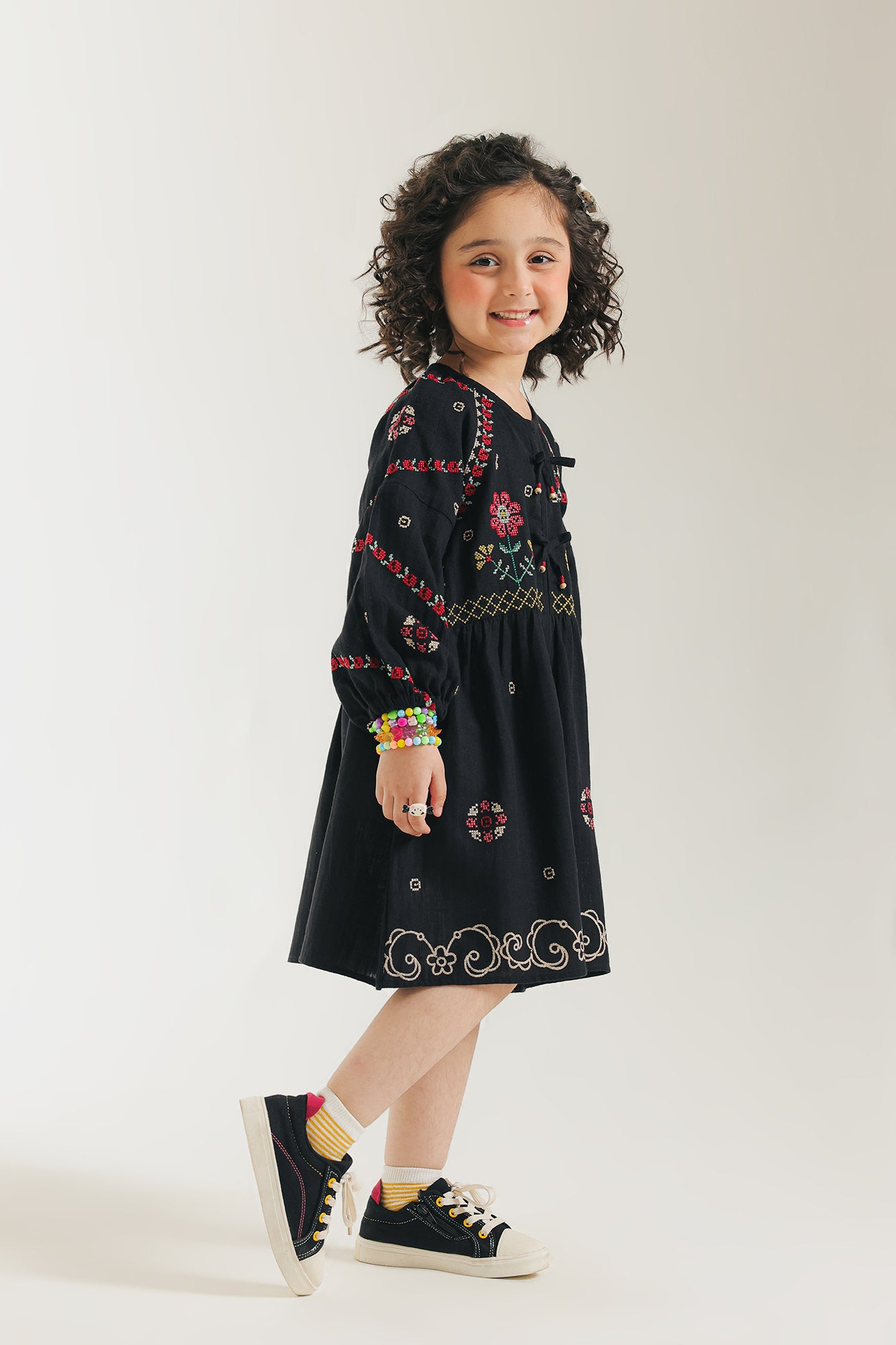 DRESS (E1835/301/902)