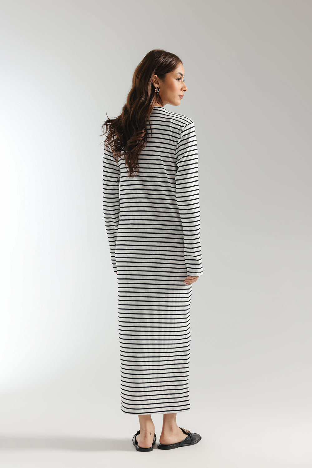 DRESS (E2001/108/999)