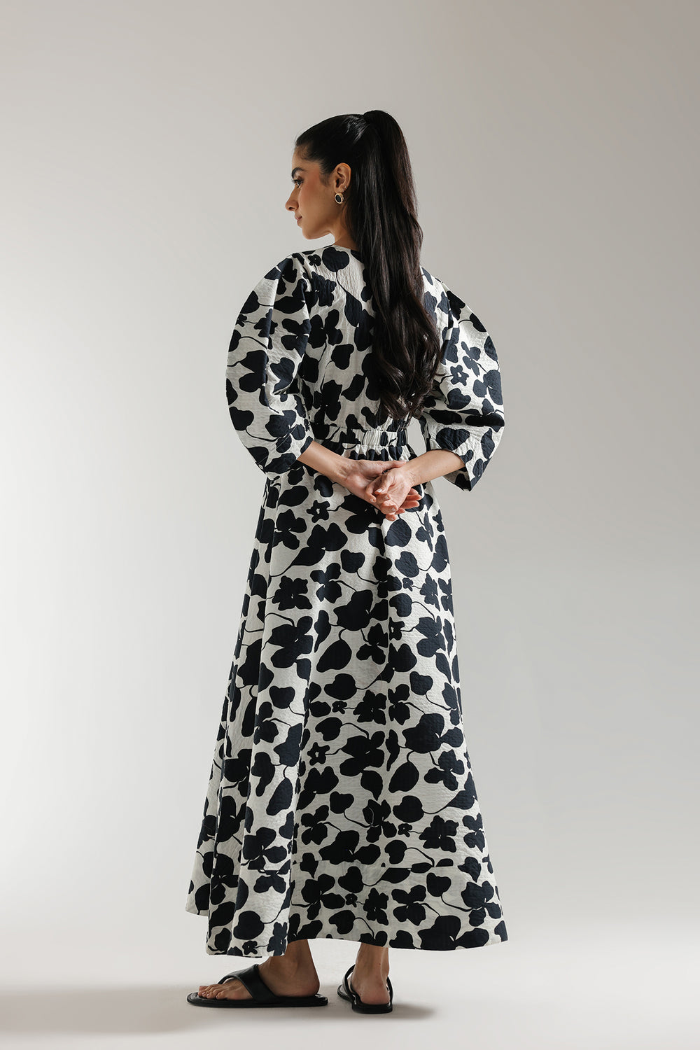 DRESS (E2264/108/901)