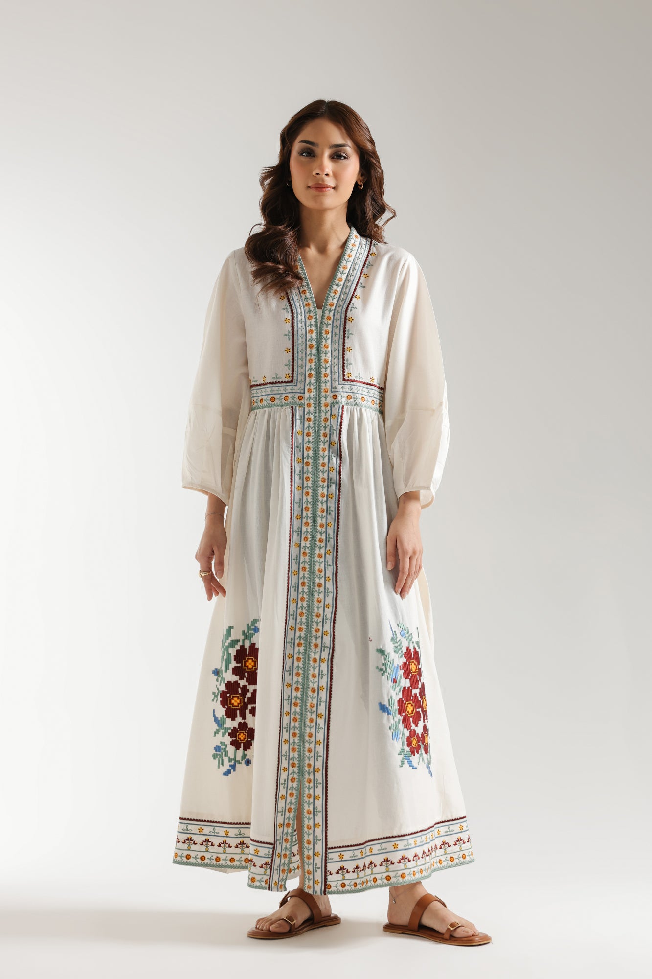EMBROIDERED DRESS (E2279/108/002)