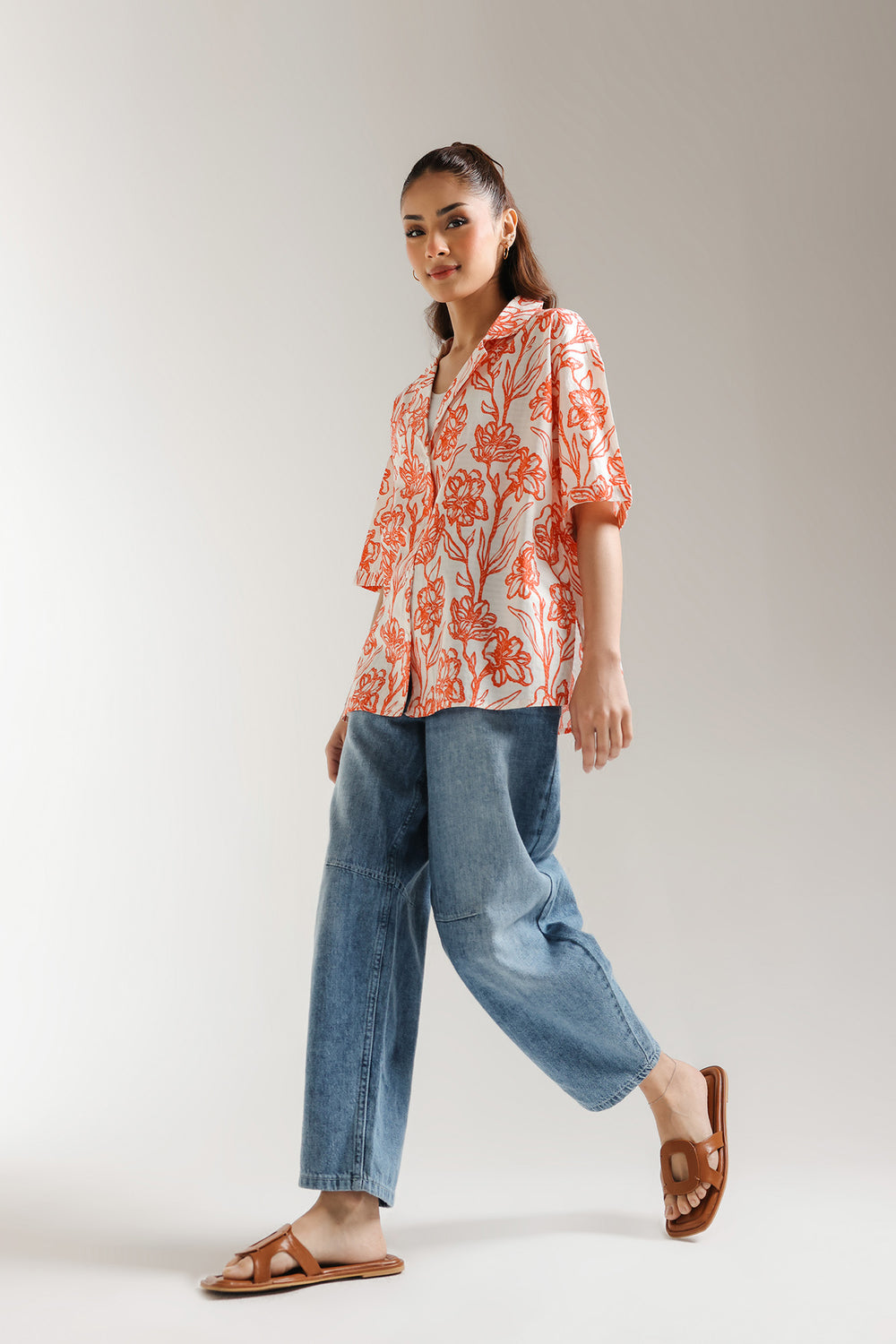 BUTTON DOWN SHIRT (E2354/108/206)