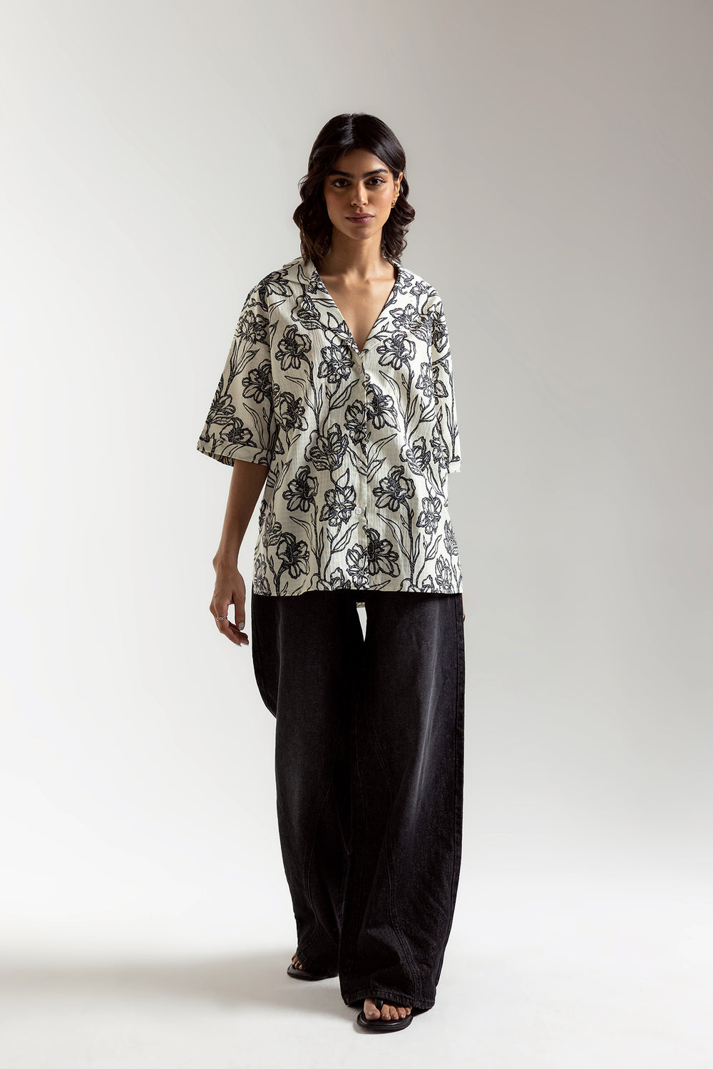 BUTTON DOWN SHIRT (E2354/108/901)