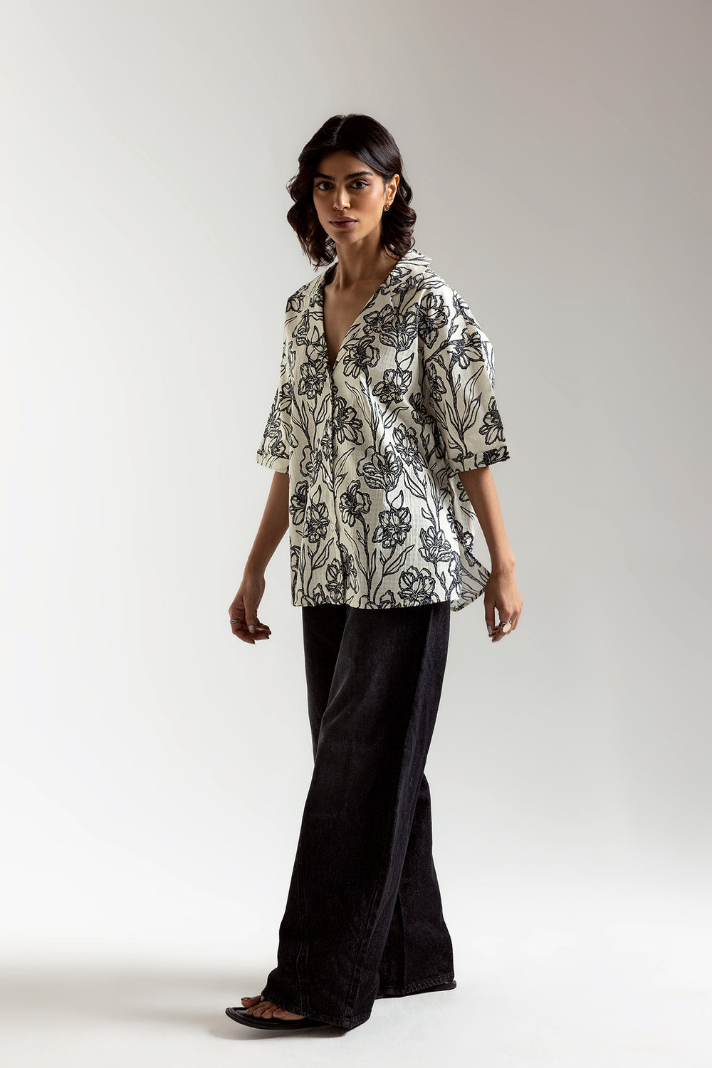 BUTTON DOWN SHIRT (E2354/108/901)