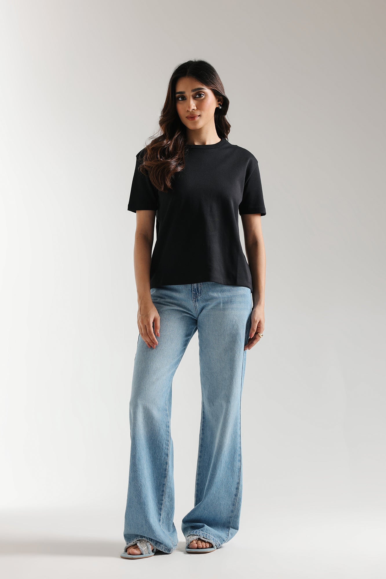 SOLID T-SHIRT (E2400/108/901)