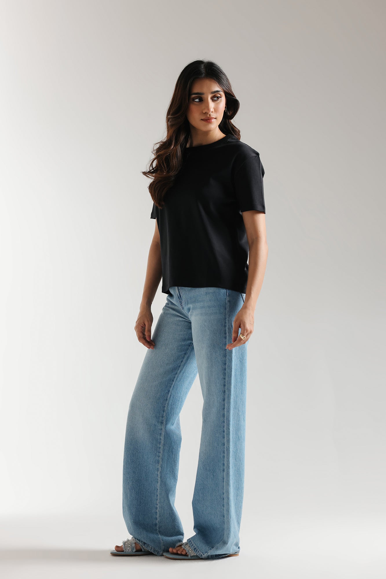 SOLID T-SHIRT (E2400/108/901)