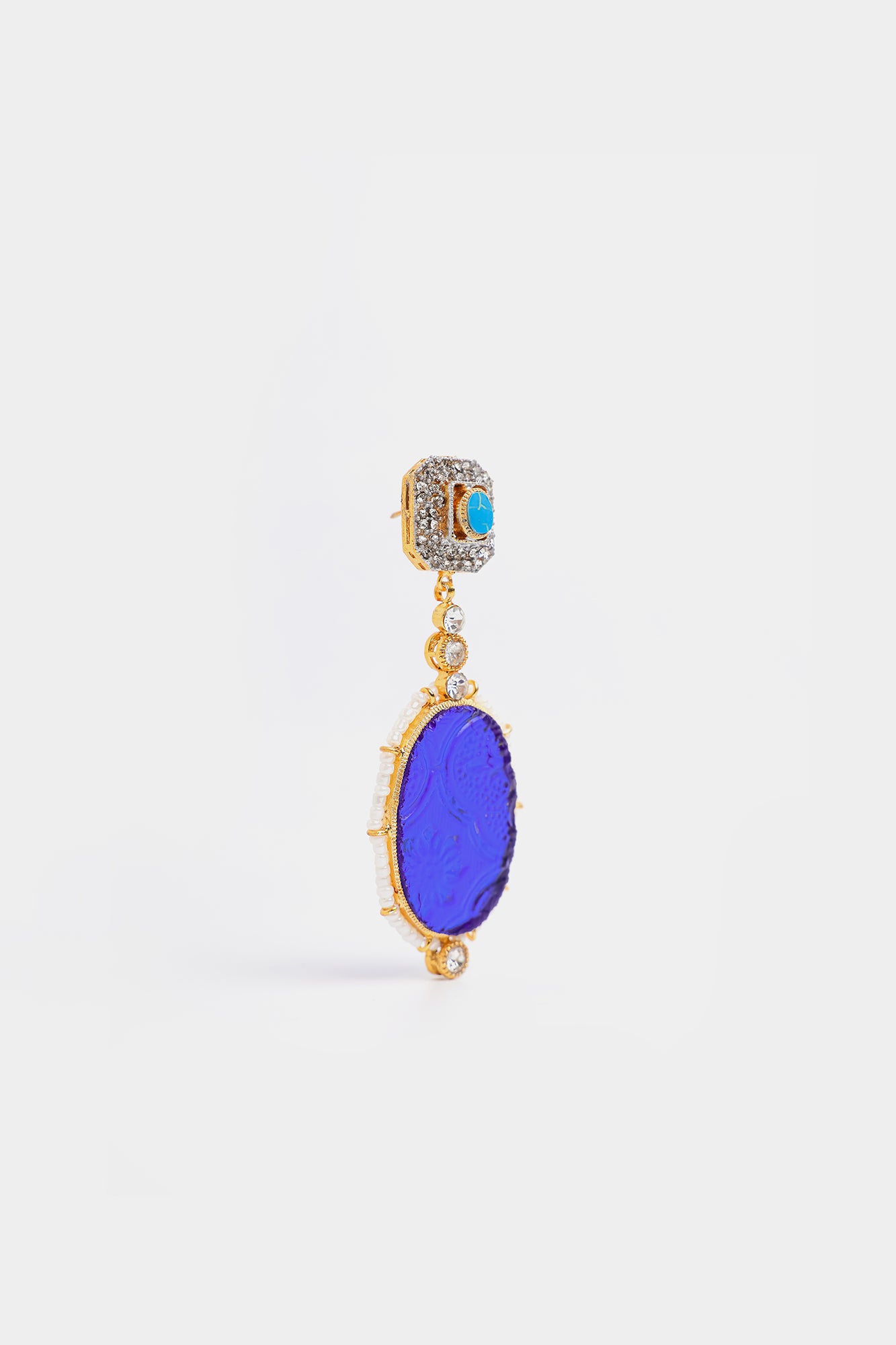 EARRINGS (E2468/110/131)