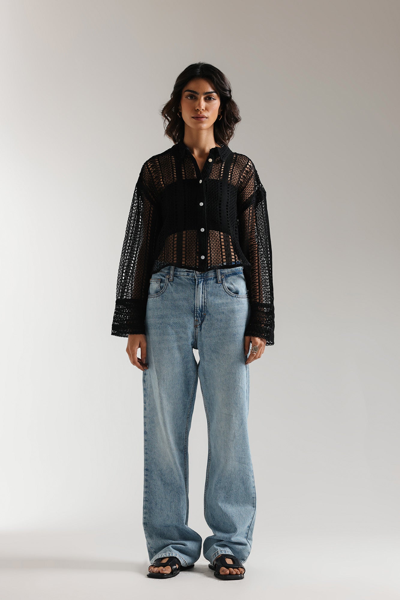 BUTTON DOWN CROPPED SHIRT (E2527/108/902)
