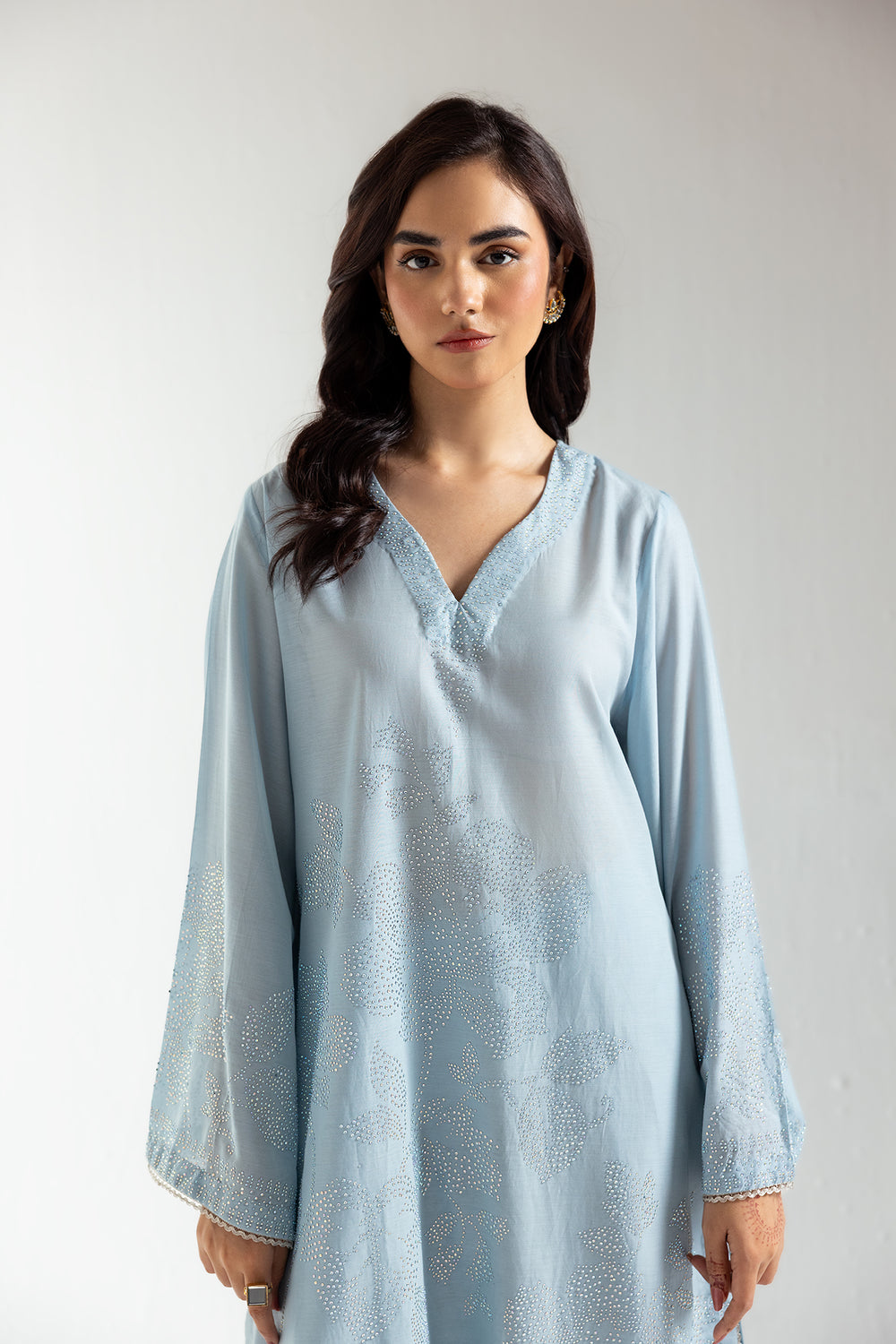 EMBROIDERED SUIT (E3025/103/633)