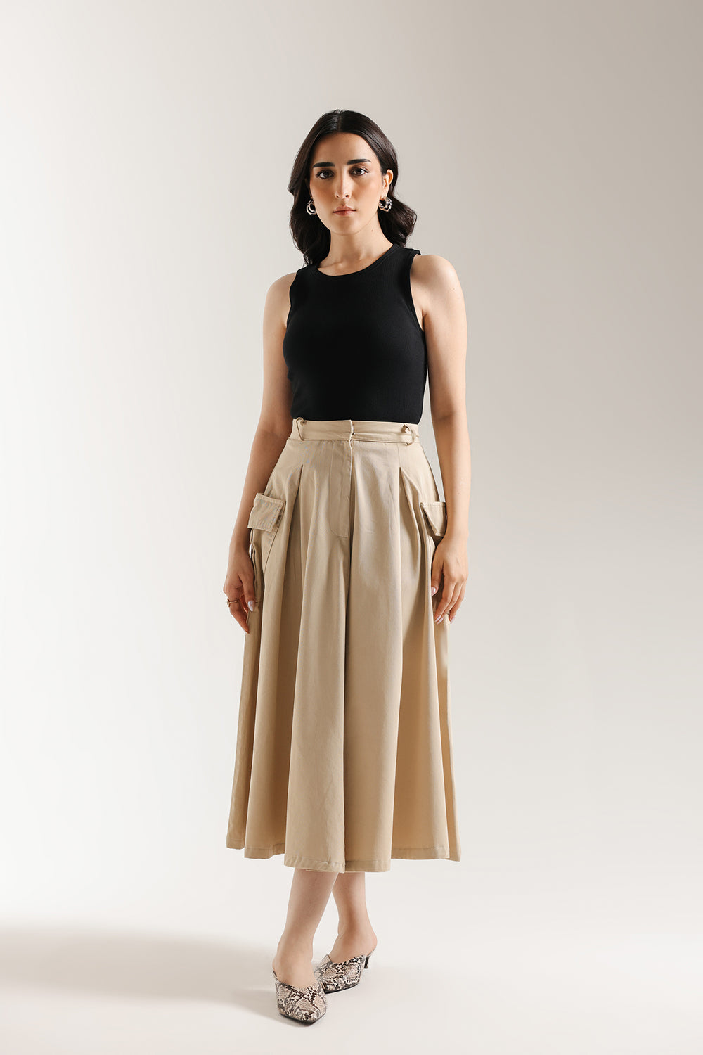 TANK TOP (E3049/108/901)