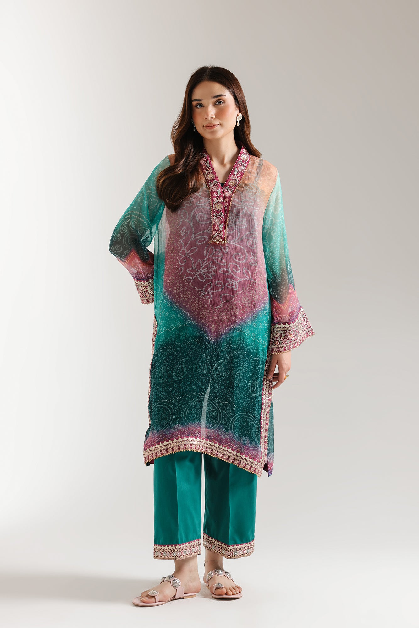 EMBROIDERED SUIT (E3097/103/712)