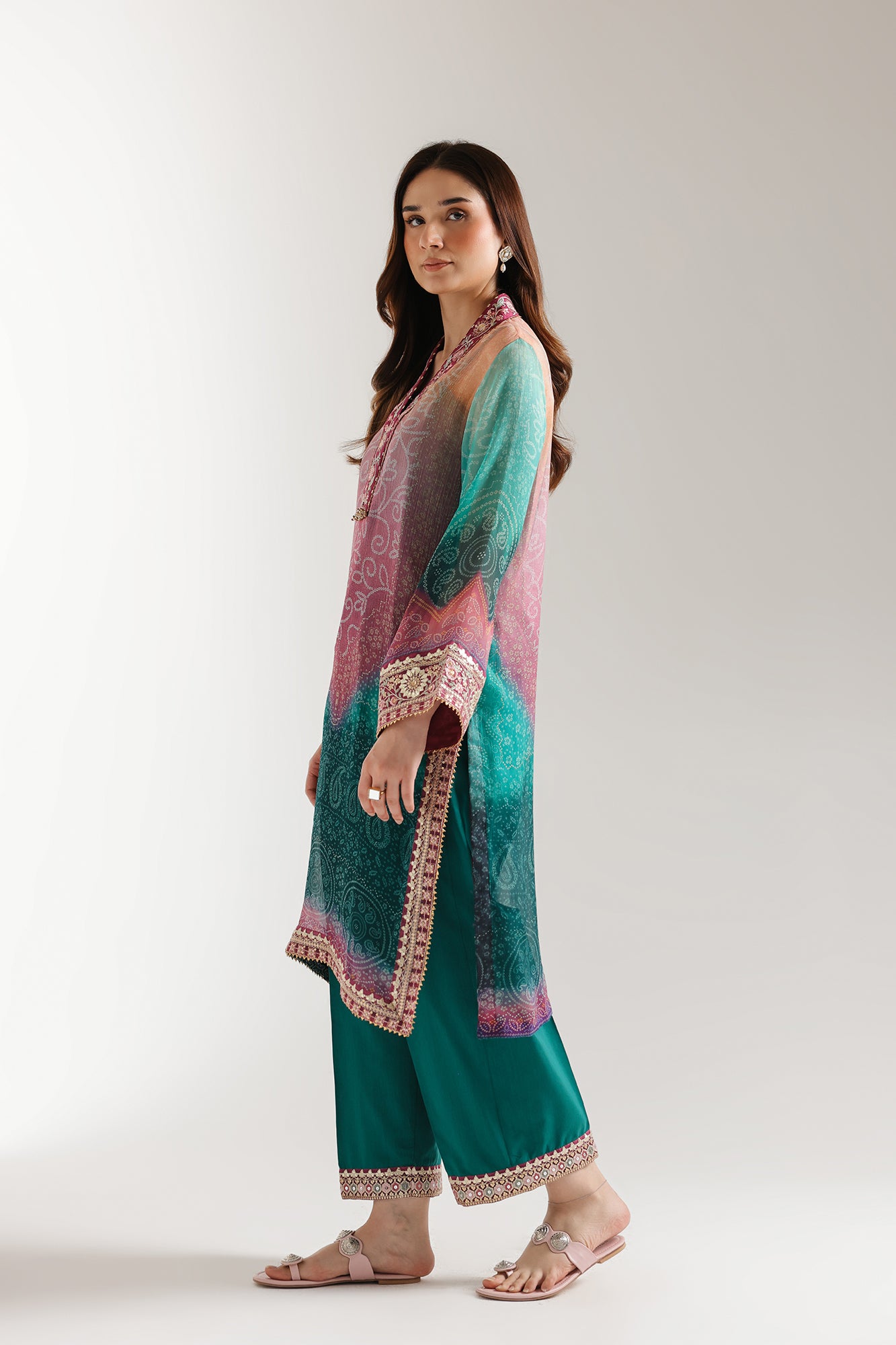 EMBROIDERED SUIT (E3097/103/712)