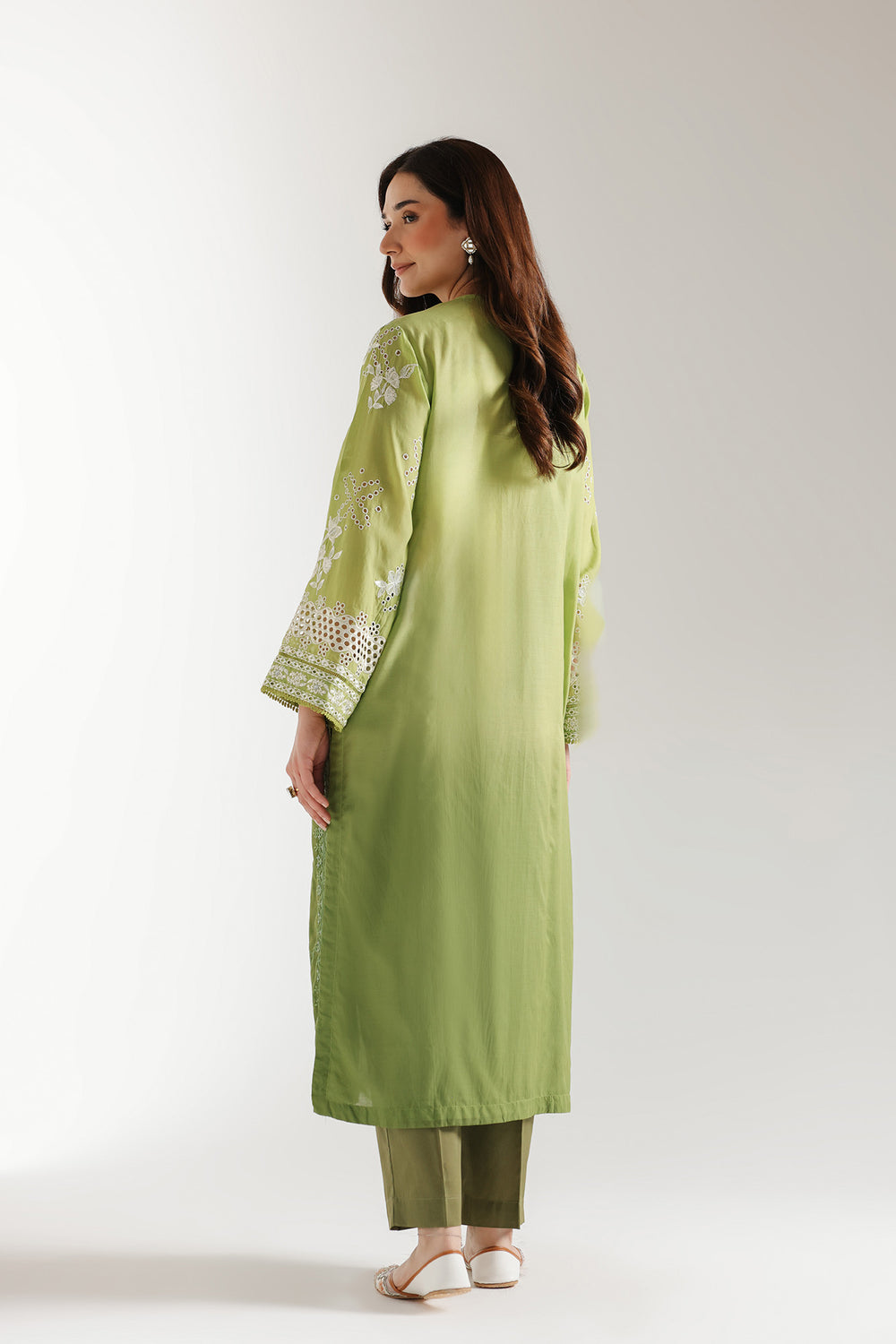 EMBROIDERED SUIT (E3107/103/123)