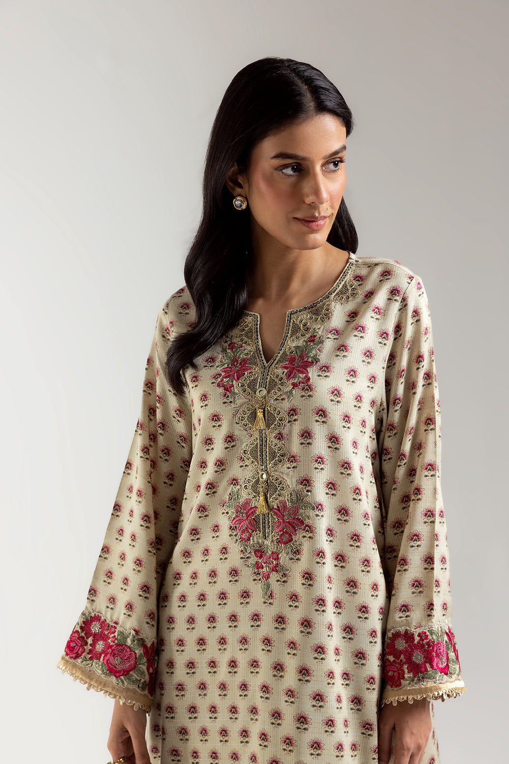 EMBROIDERED SUIT (E3190/103/006)