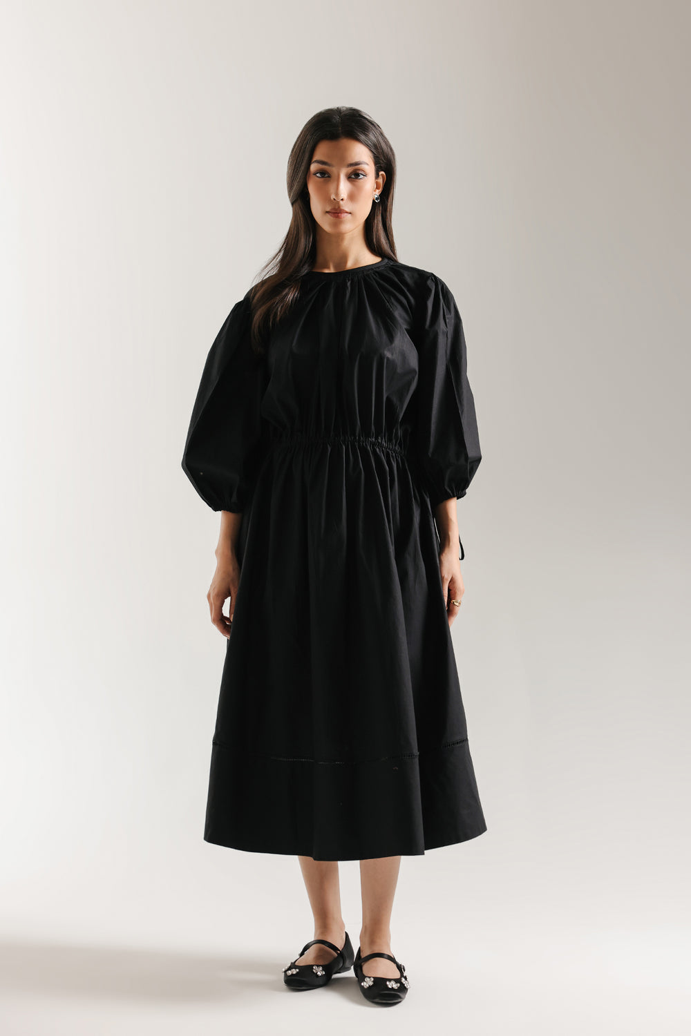 DRESS (E3197/108/902)