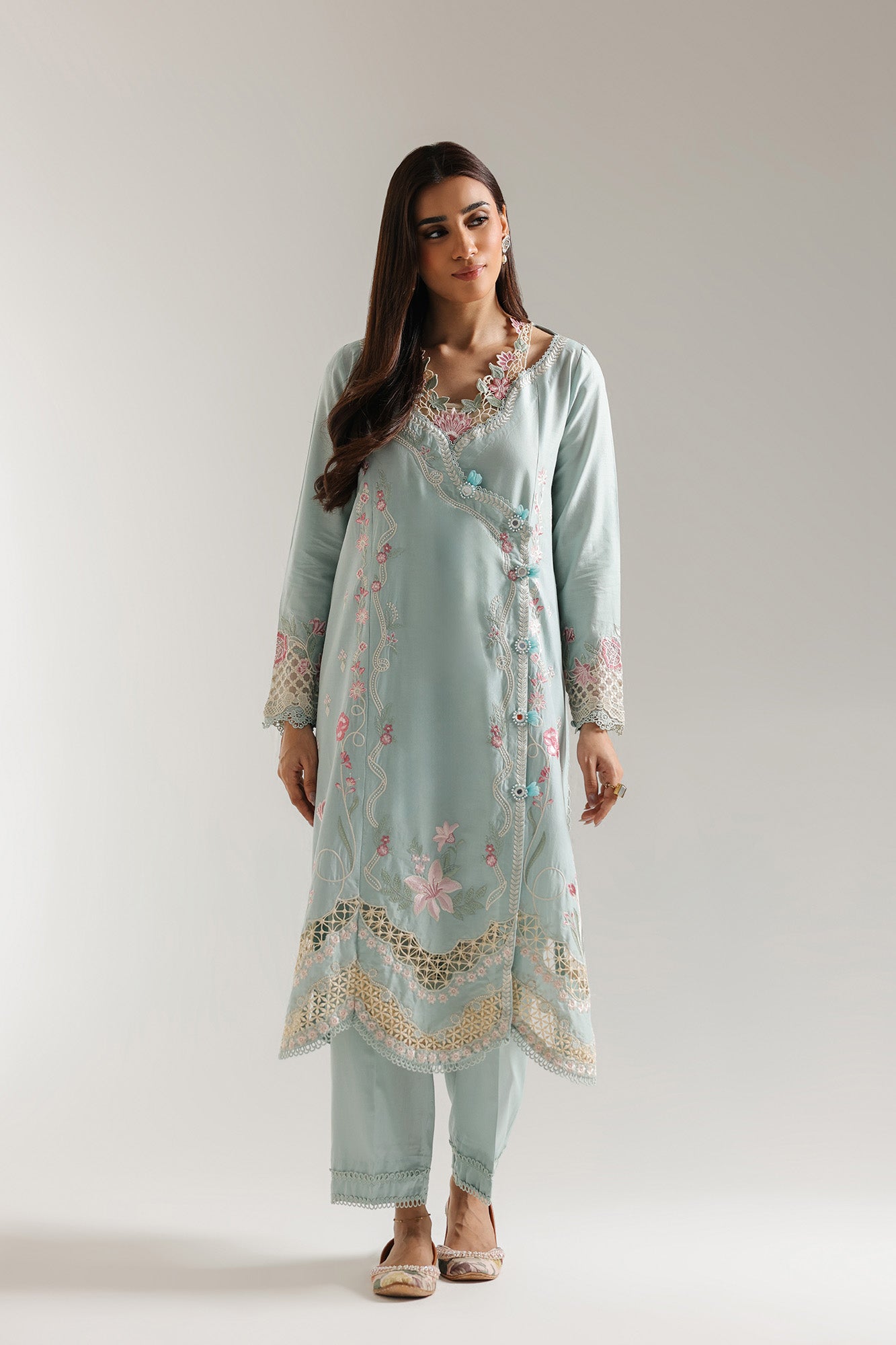 EMBROIDERED SUIT (E3251/103/720)