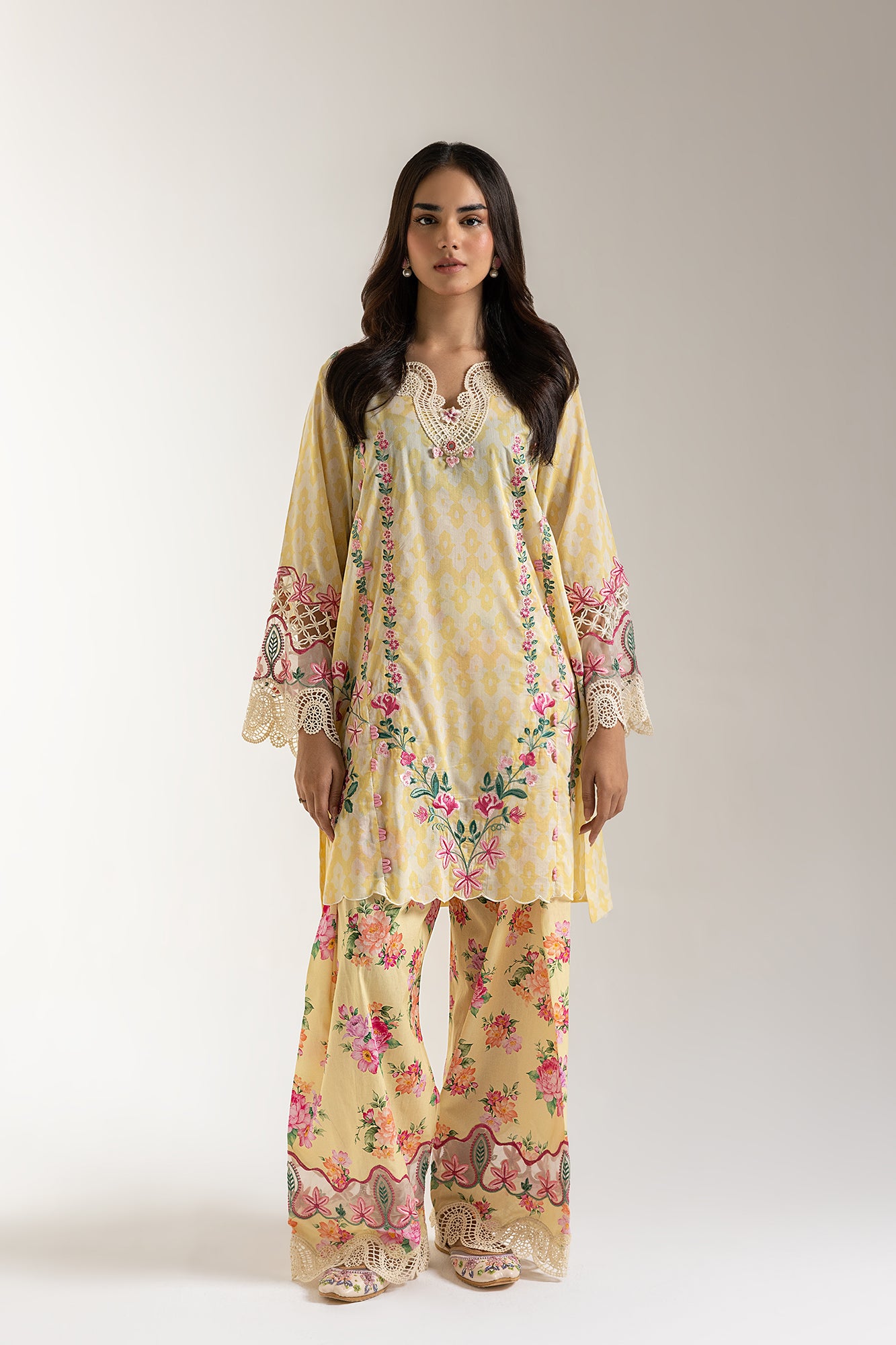 EMBROIDERED SUIT (E3266/103/101)