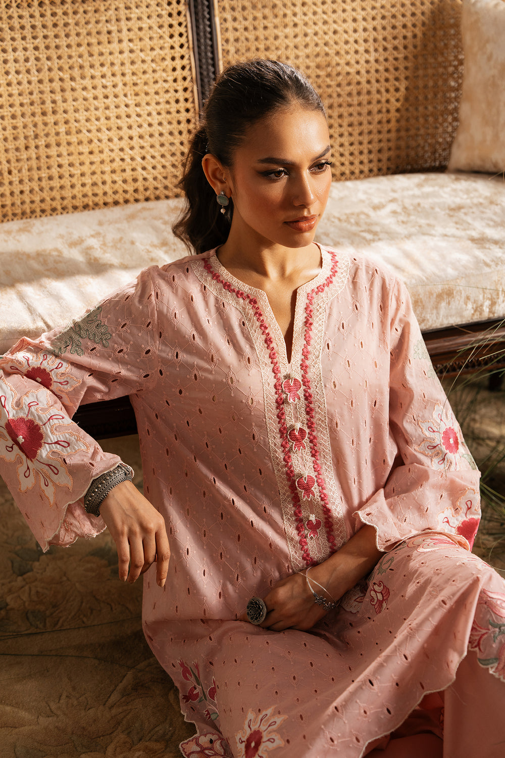 EMBROIDERED SUIT (E3413/103/315)