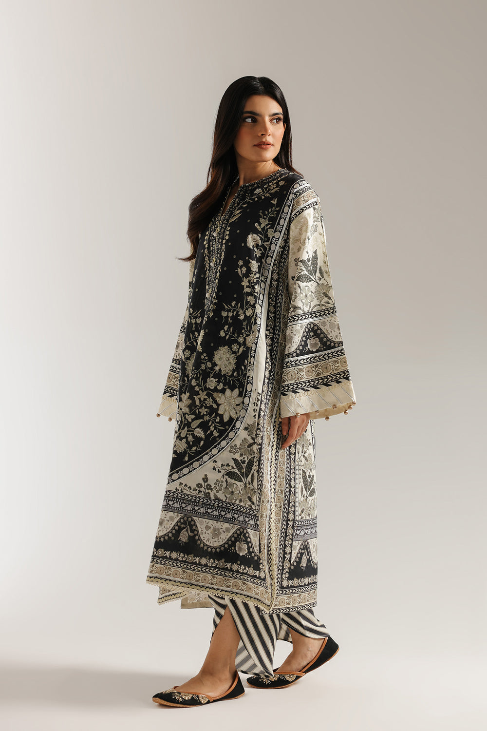 PRINTED SUIT (E3420/103/901)