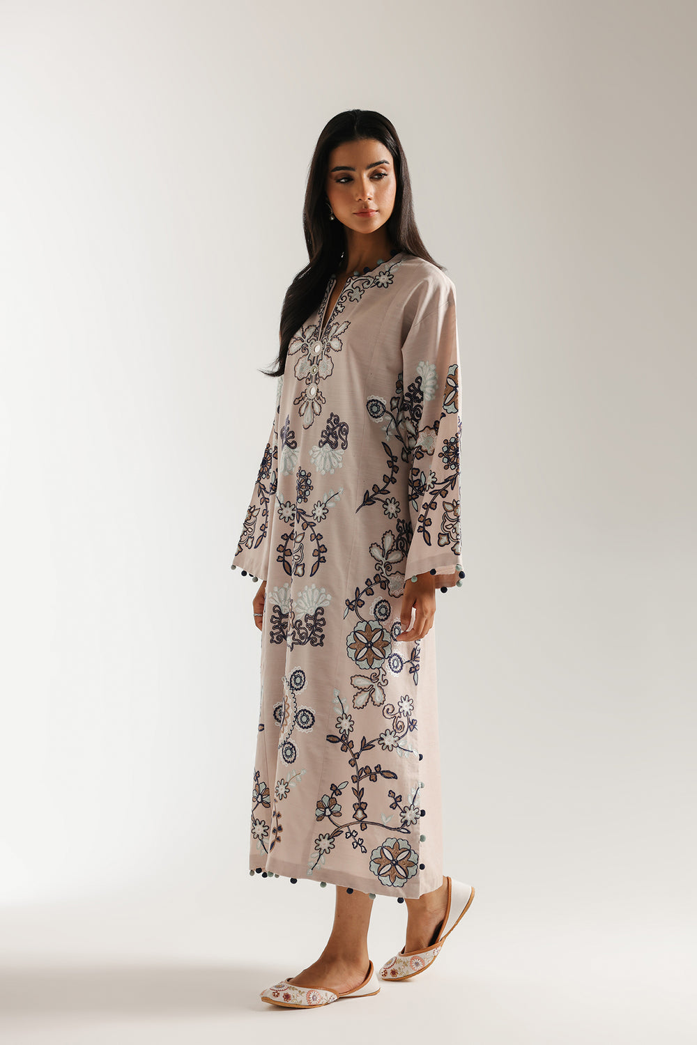 EMBROIDERED DRESS (E3609/103/809)