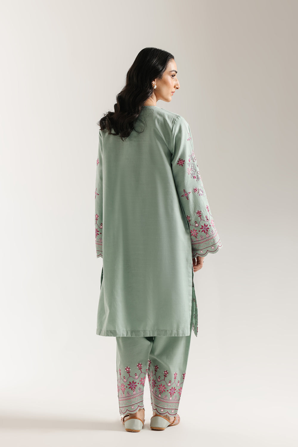EMBROIDERED SUIT (E3717/103/718)
