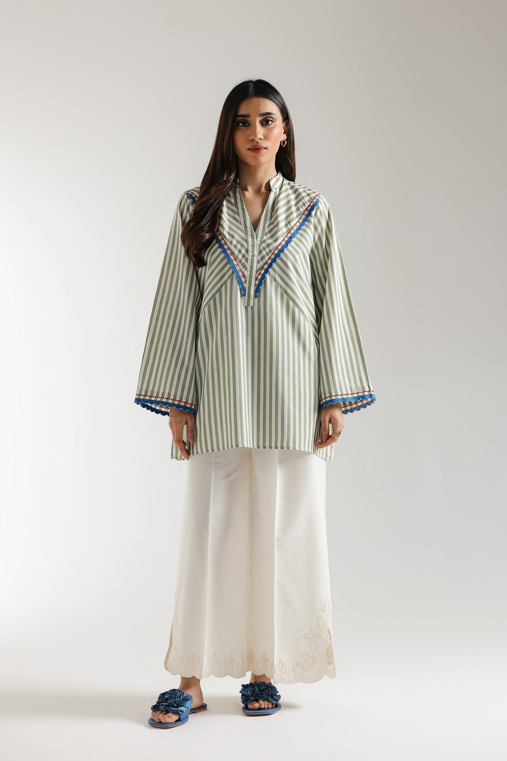 EMBROIDERED SHIRT (E5873/102/122)