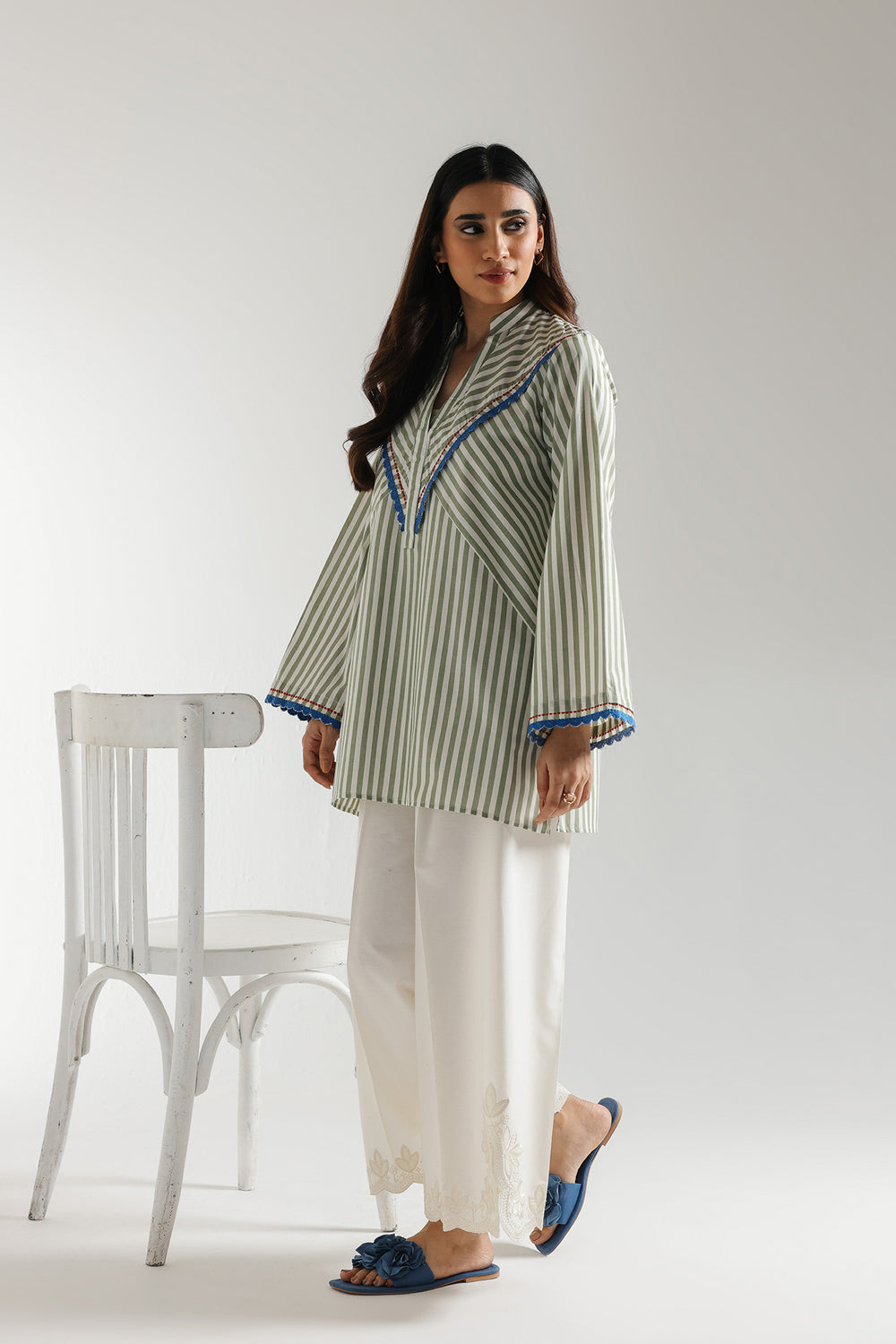 EMBROIDERED SHIRT (E5873/102/122)