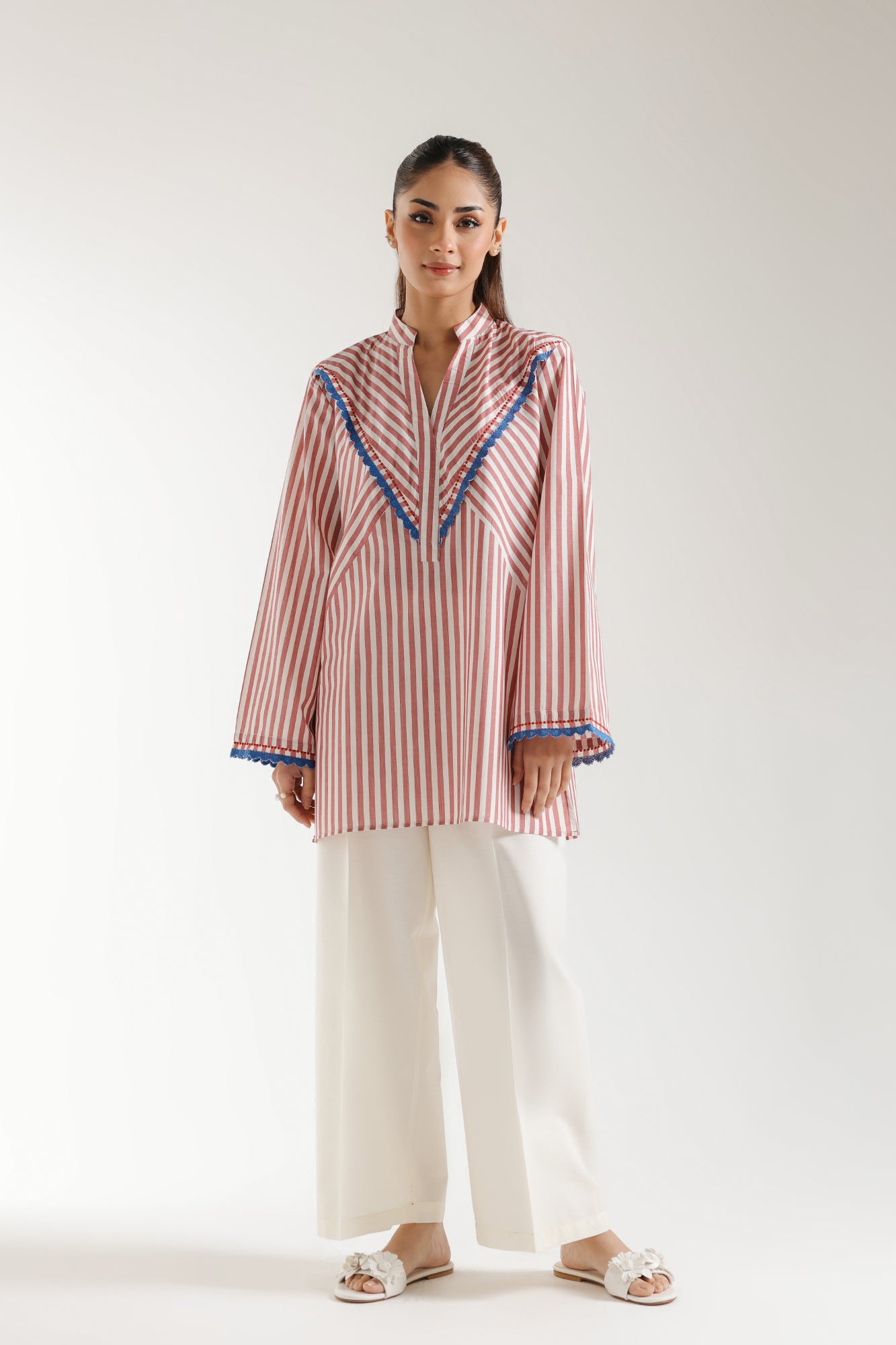 EMBROIDERED SHIRT (E5873/102/401)