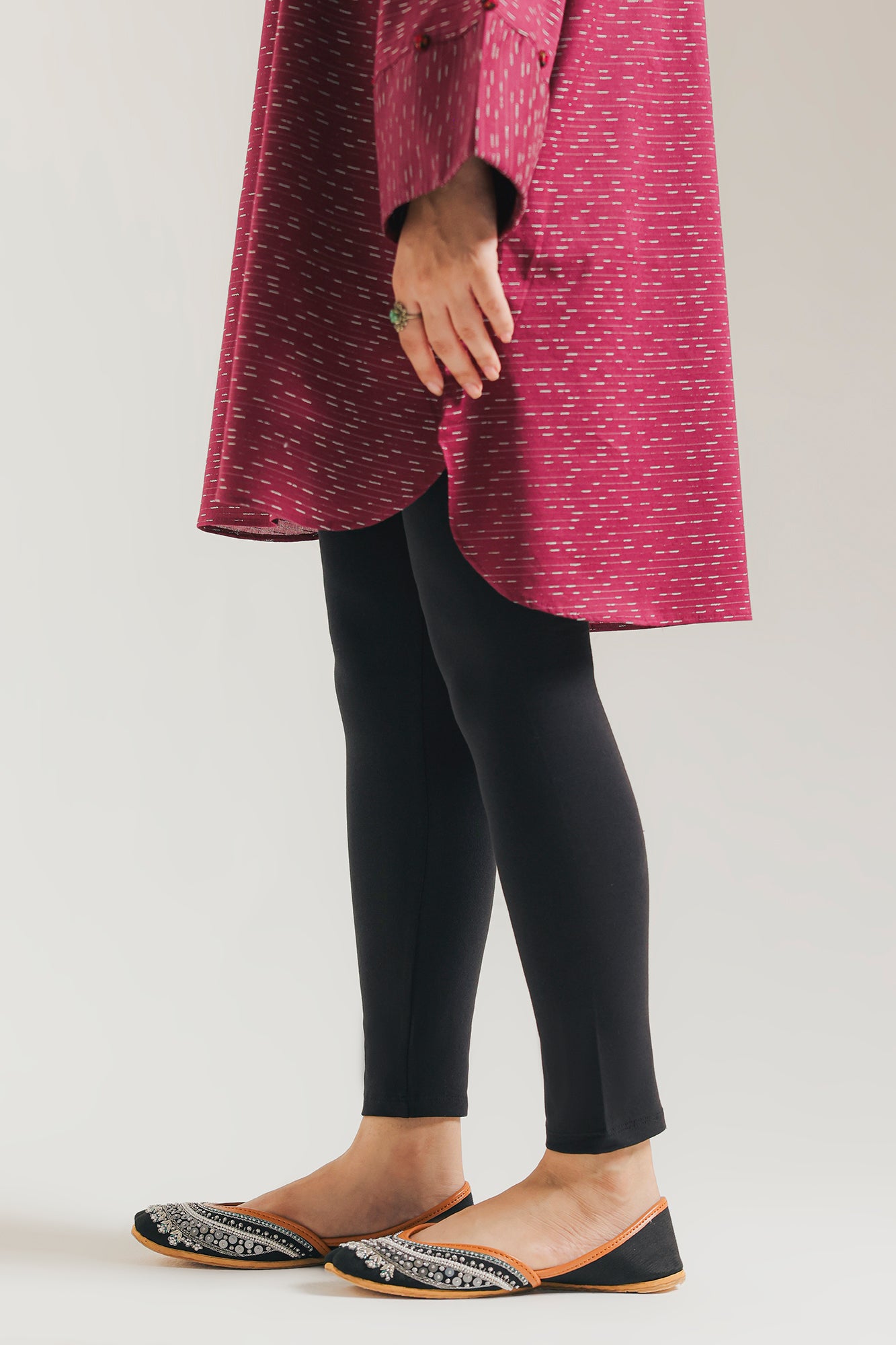 TIGHTS (E5928/102/901)