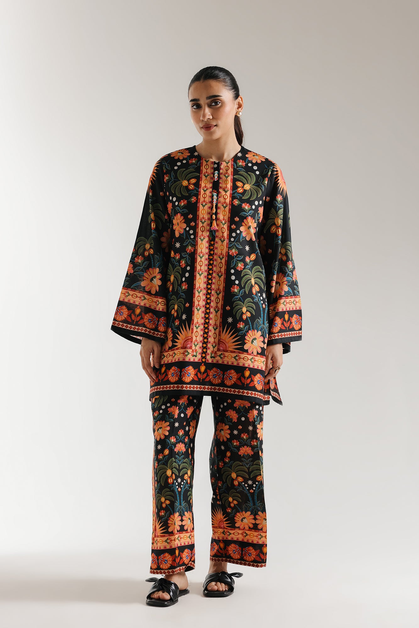 PRINTED SUIT (E6010/102/902)