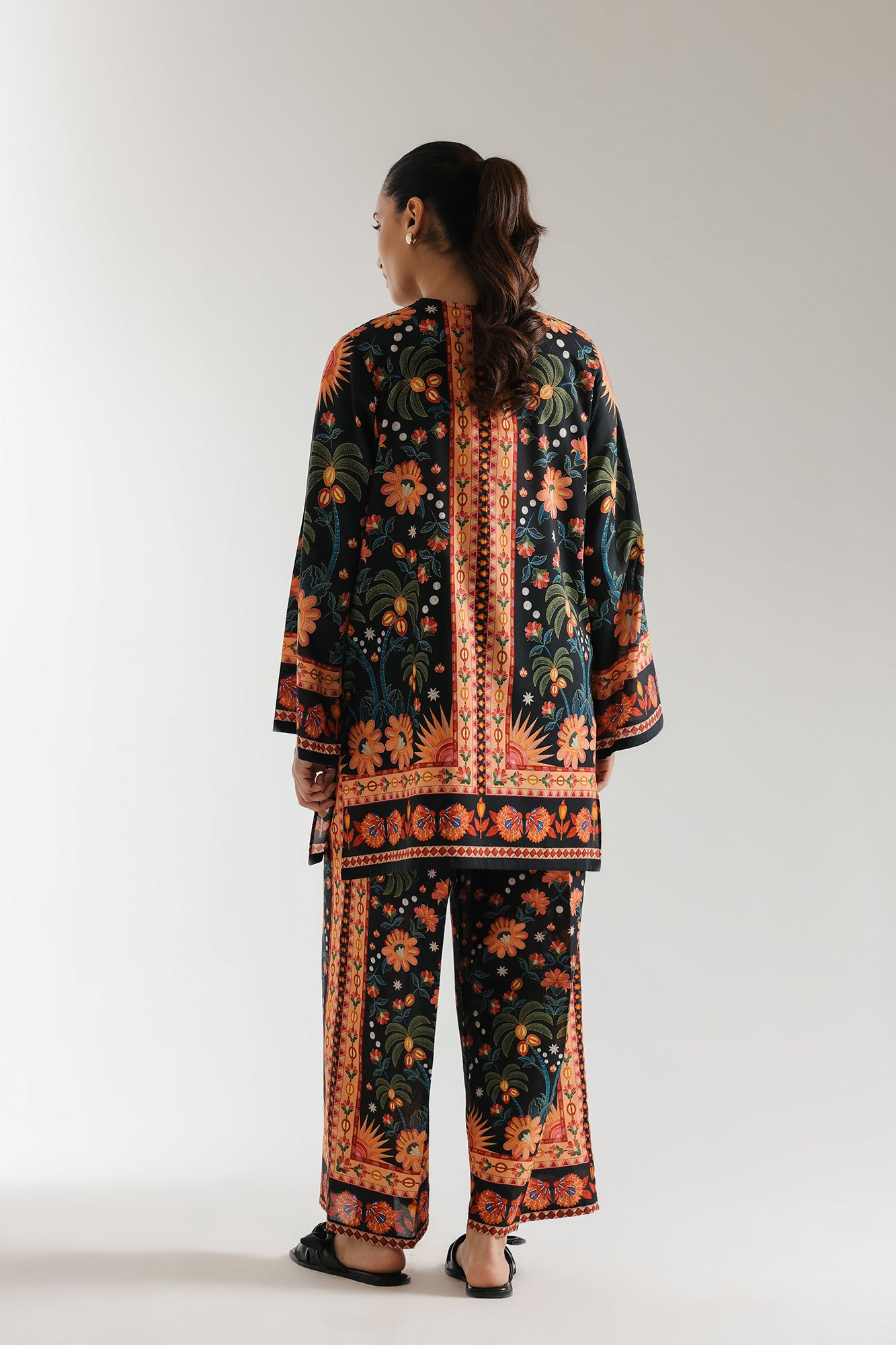 PRINTED SUIT (E6010/102/902)